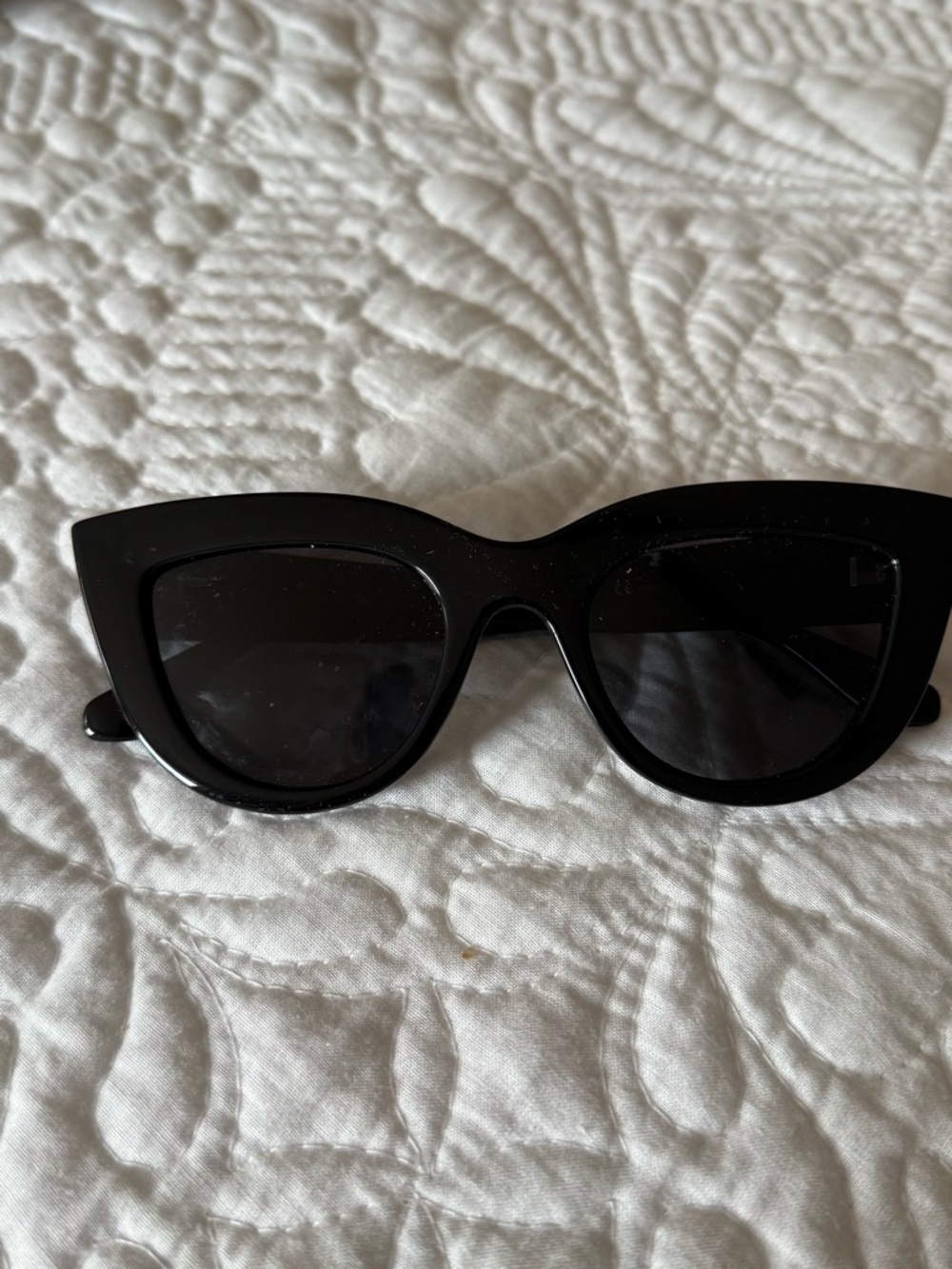 Women's Black Cat-Eye Sunglasses
